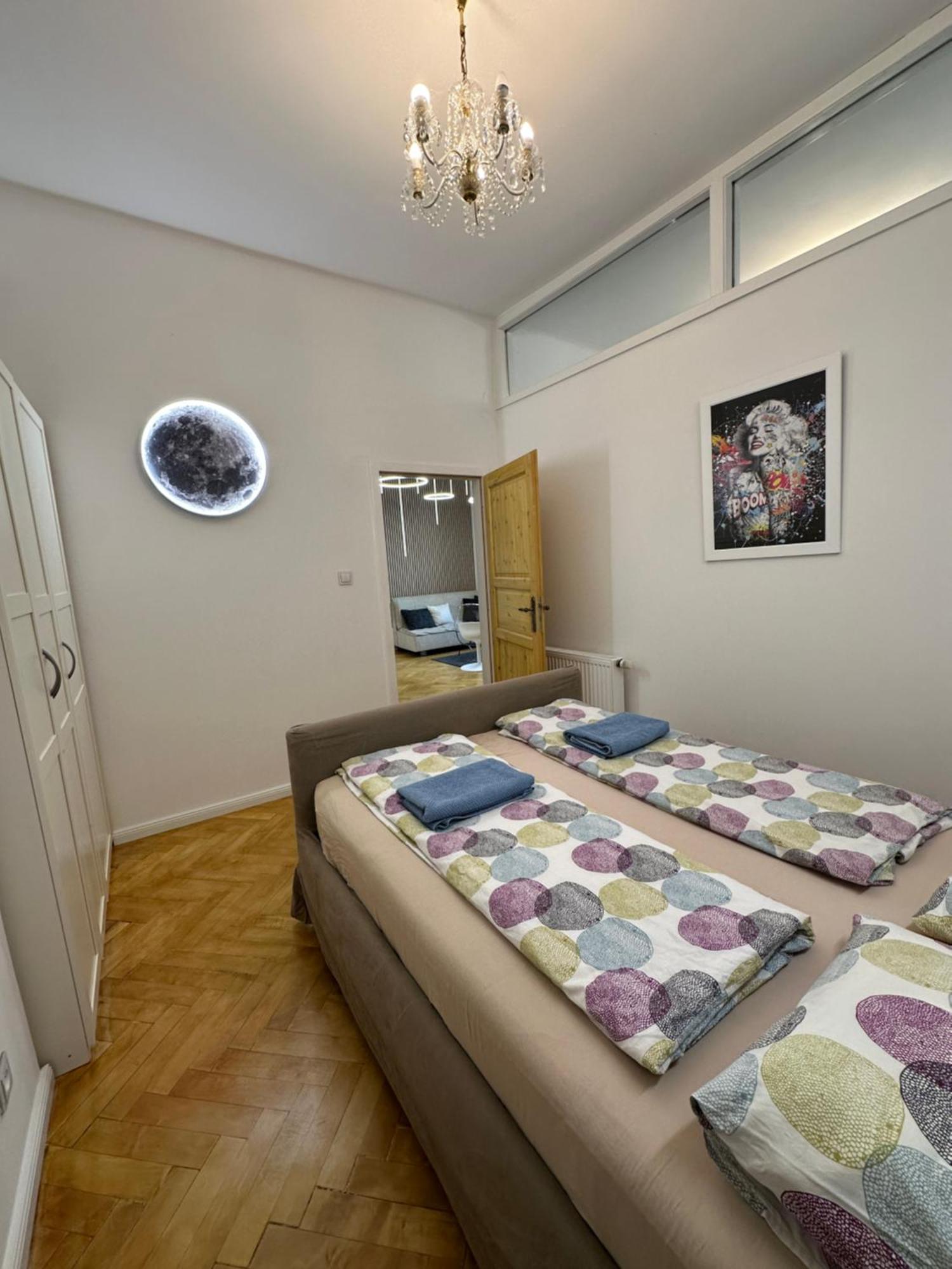 Appartement Karlin Oasis 2-bedroom Praag